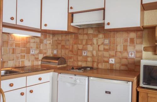 Le Lavachet Apartment | Apartment Les Pistes - Lavachet-2 by Interhome