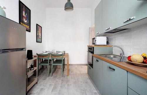 La Spezia Historic Centre Apartment | Apartment 'Licia' with Balcony, Wi-Fi and Air Conditioning