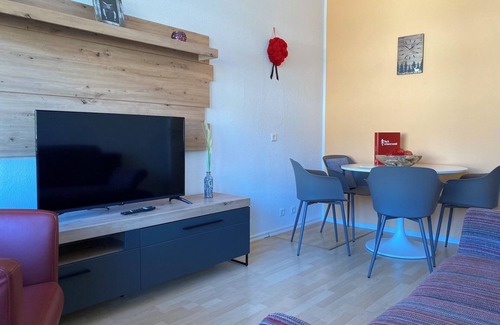 Schluchsee Apartment | Apartment 'Lieblingsplatz Mit Indoor Pool' with Shared Terrace, Shared Garden and Wi-Fi