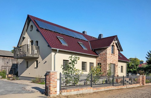 Stolzenhagen Apartment | Apartment 'Löwenzahn' with Shared Garden and Wi-Fi