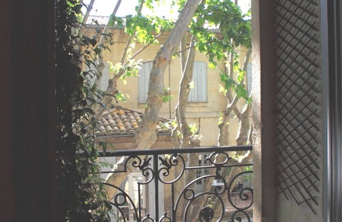 Uzes Apartment | Apartment located in the heart of the historic city - 50 m from Place aux Herbes