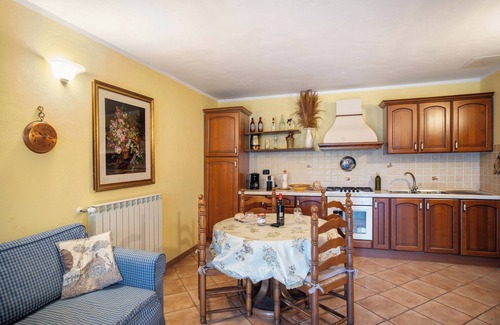 Bellissimi Apartment | Apartment 'Lorenzo' with Mountain View, Shared Pool and Wi-Fi