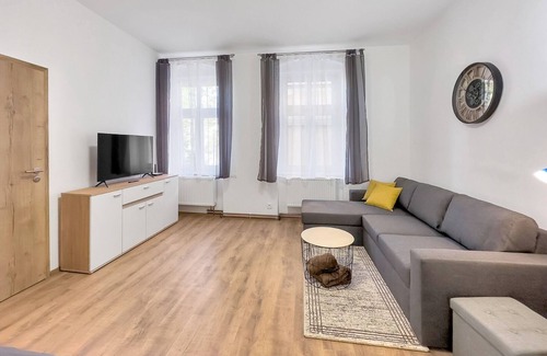 Karlovy Vary Apartment | Apartment LUKAS 1 (up to 4 guests)/city centre - opening April 2023