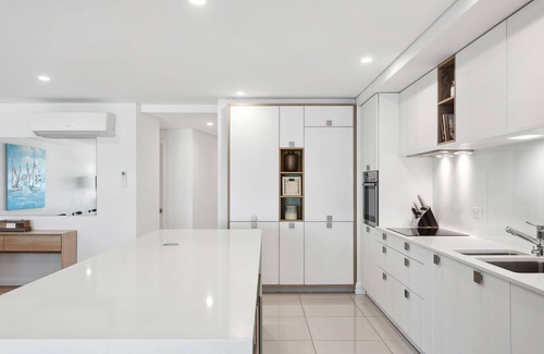 Scarborough Apartment | Apartment M409 - High-end Luxury awaits