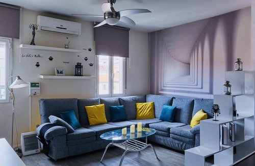 Moncloa-Aravaca Apartment | Apartment "Mágico Loft" in the City Center with Wi-Fi & A/C