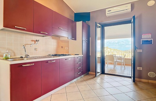 Chiesiola Apartment | Apartment 'Mapa - Sorba' with Sea View, Wi-Fi and Air Conditioning