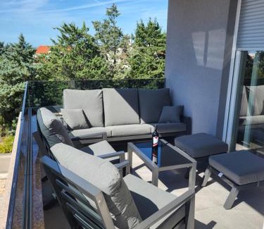 Zrce Apartment | Apartment Mare D with a pool new2025