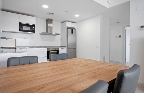 Roques Daurades Apartment | Apartment 'Maricel en Roques Daurades' with Shared Pool, Wi-Fi and Air Conditioning