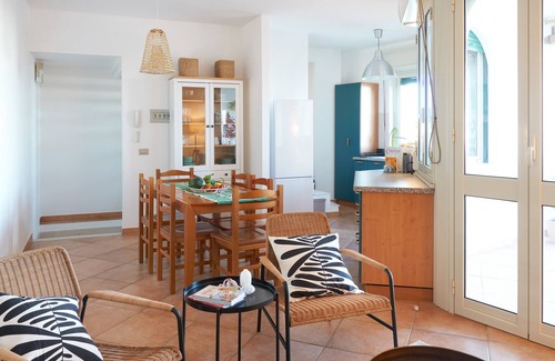 Marzamemi Apartment | Apartment 'Marzamemi Porto' with Sea View, Wi-Fi and Air Conditioning