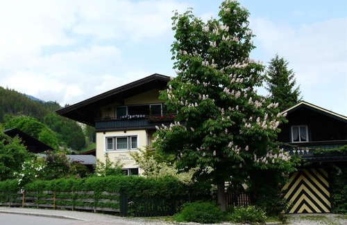 Lofer Apartment | Apartment Maxi = 2 bedrooms/bath, WC - Waldemar Stainer, Haus Michael