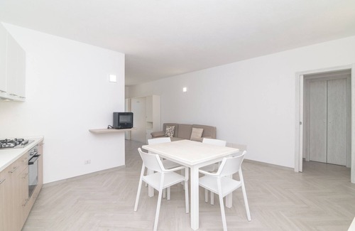 San Franciscu d'Aglientu Apartment | Apartment 'Medici' with Private Terrace, Wi-Fi and Air Conditioning