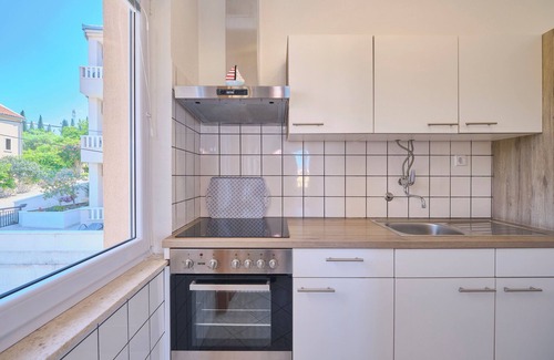 Okrug Gornji Apartment | Apartment Meri #1 by Litto