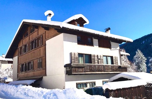 Mezzana Apartment | Apartment 'Mezzana Park' with Mountain View