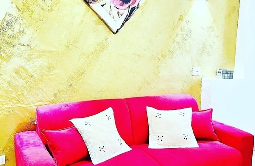 Scalea Apartment | Apartment "Minu' House - Gold Room 2" with Shared Garden & Wi-Fi