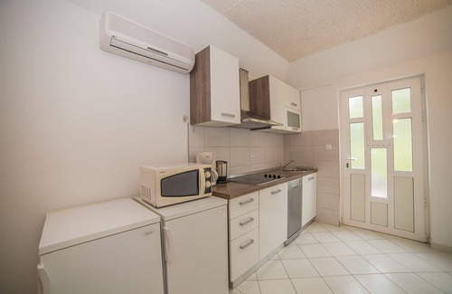 Okrug Gornji Apartment | Apartment Miroslava - with pool: A3(2+1) - Okrug Gornji, Island Ciovo, Croatia