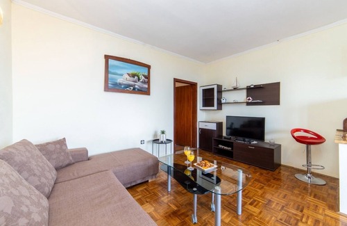 Brist Apartment | Apartment More - 60m from the sea: A1 Citron(2+2) - Brist, Riviera Makarska, Croatia
