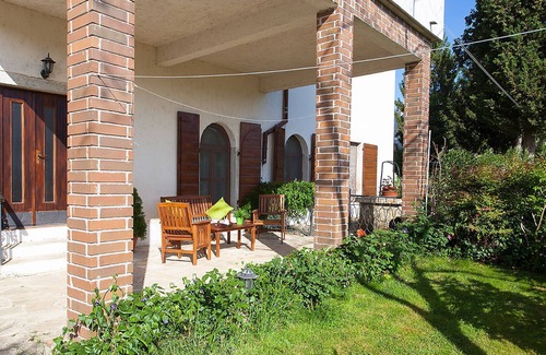 Motovun Apartment | Apartment Motovun 1 comfortable, spaceous, garden, terrace. view, parking