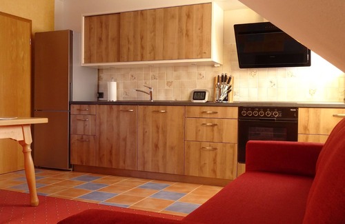 Oberwolfach Apartment | Apartment 'Mühlengrün' with Mountain View, Balcony and Wi-Fi
