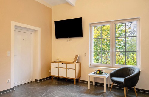 Muncheberg Apartment | Apartment 'Müncheberg 1' with Private Terrace, Shared Garden and Wi-Fi