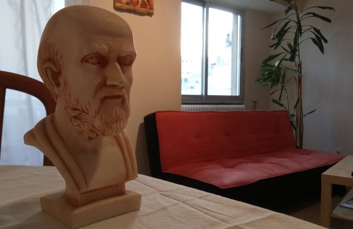 Kallithea Apartment | Apartment near Stavros Niarchos Park & Acropolis