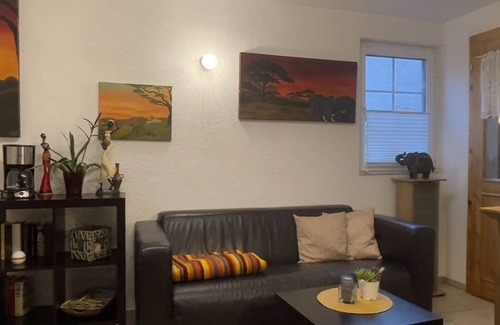 Meisburg Apartment | Apartment near the forest in Meisburg