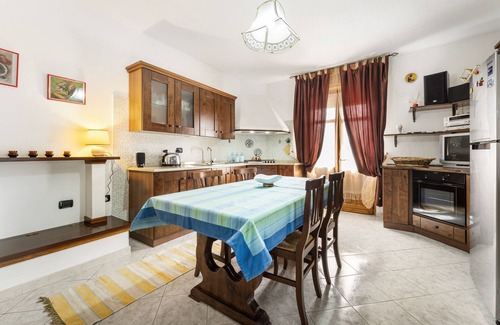 Nuragus Apartment | Apartment 'Nel Cuore Dell'isola' with Private Terrace, Private Garden and Air Conditioning