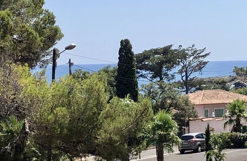 Saint-Aygulf Condo | Apartment newly renovated ACond-WIFI-pool-sea view-150m to beaches- Saint Aygulf