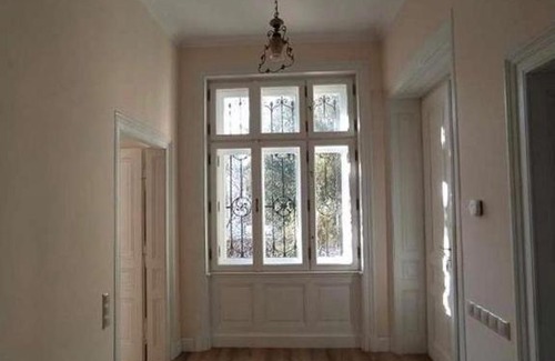 Hutteldorf Apartment | Apartment next to the Fuchs Museum