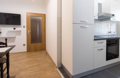 Punat Apartment | Apartment Nikola with Balcony