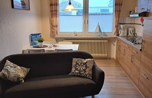 Bensersiel Apartment | Apartment No. 1 in the house relaxation - close to the beach and the North Sea thermal bath