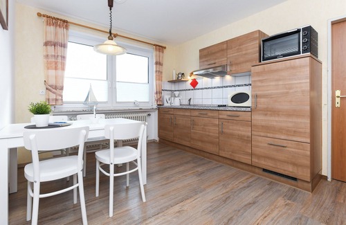 Bensersiel Apartment | Apartment No. 1 in the house relaxation - close to the beach and the North Sea thermal bath