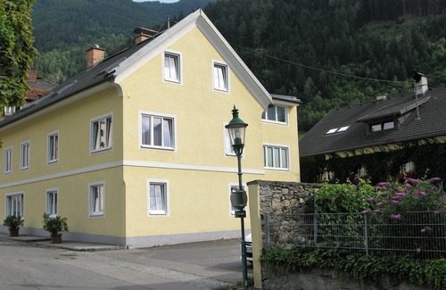 Obervellach Apartment | Apartment No. 1 with a panoramic view