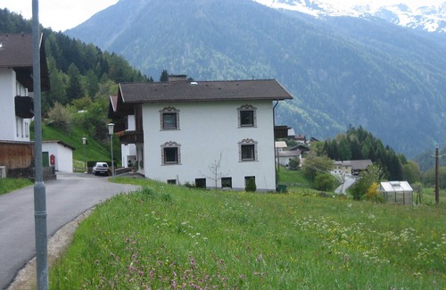 Tobadill Apartment | Apartment no. 2 for 4 persons - House Alexandra