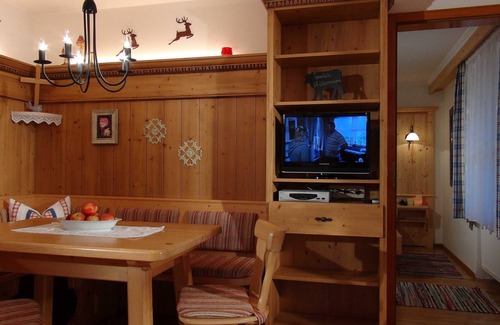 Staudach-Egerndach Apartment | Apartment no. 2 robber's cave - will not be rented temporarily from August 2023!