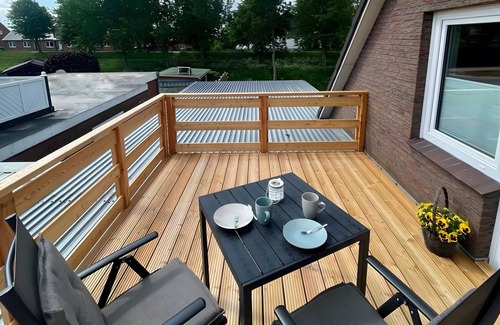 Suden Apartment | Apartment 'Nordstrand' with Balcony and Wi-Fi