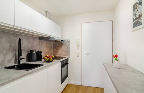Bodman-Ludwigshafen Apartment | Apartment 'Olivia' with Lake View, Shared Garden and Wi-Fi