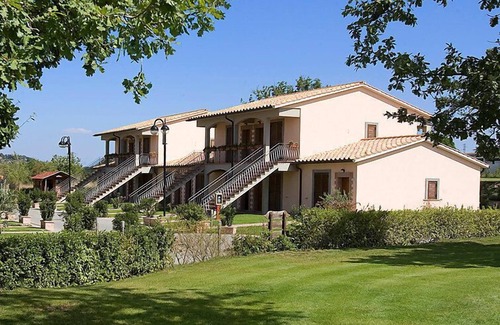 Sorano Apartment | Apartment Oak by Interhome