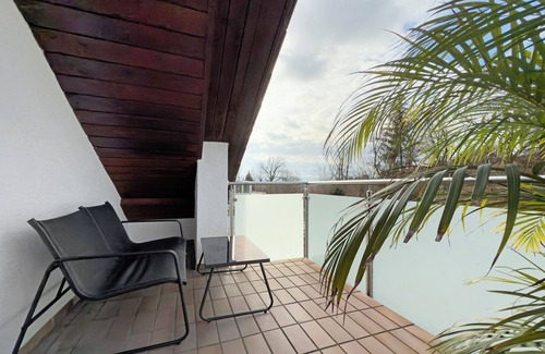 Markdorf Apartment | Apartment 'Oase Am Gehrenberg' with Balcony and Wi-Fi