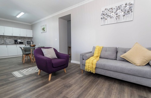 Ponta Delgada Apartment | Apartment "Oásis Fonte Grande 2" with Sea View, Shared Terrace & Wi-Fi