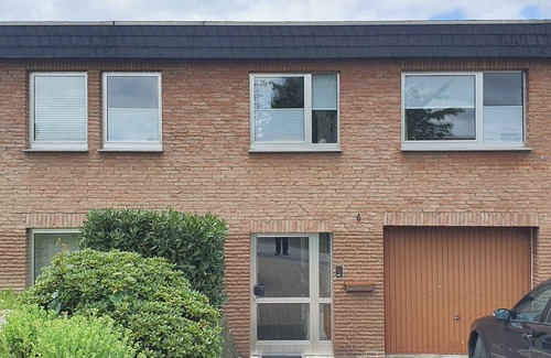 Velmede Apartment | Apartment 'Obergeschoss, 130qm' with Shared Terrace and Wi-Fi
