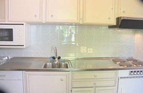 Castagnola Apartment | Apartment"Olive"Castagnola,indoorpool,aircondition, own garden for dog, lakeview