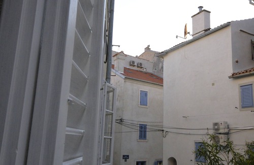 Cres Apartment | Apartment Oliva (67812-A1) - Cres - island Cres
