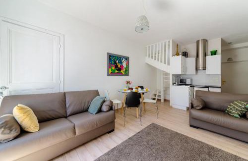 Nice City Centre Apartment | Apartment on Dante street next to the sea