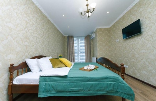 Pozniaky Apartment | Apartment on Dragomanova 2