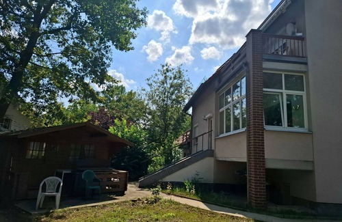 Dresden Apartment | Apartment on the 1st floor - PluralismusZentrum Dresden