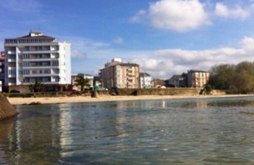 San Cibrao Condo | Apartment on the beach in San Ciprián