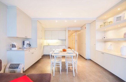 Oostduinkerke-Bad Apartment | Apartment on the Coast with Beach Access