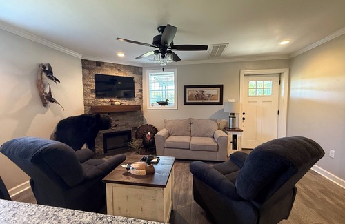 Deep Run Apartment | Apartment on the farm
