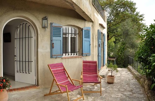 Grasse Apartment | Apartment on the ground floor of villa for two couples or couple with children