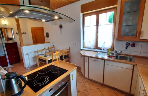 Zgornje Gorje Apartment | Apartment on the ground floor with patio